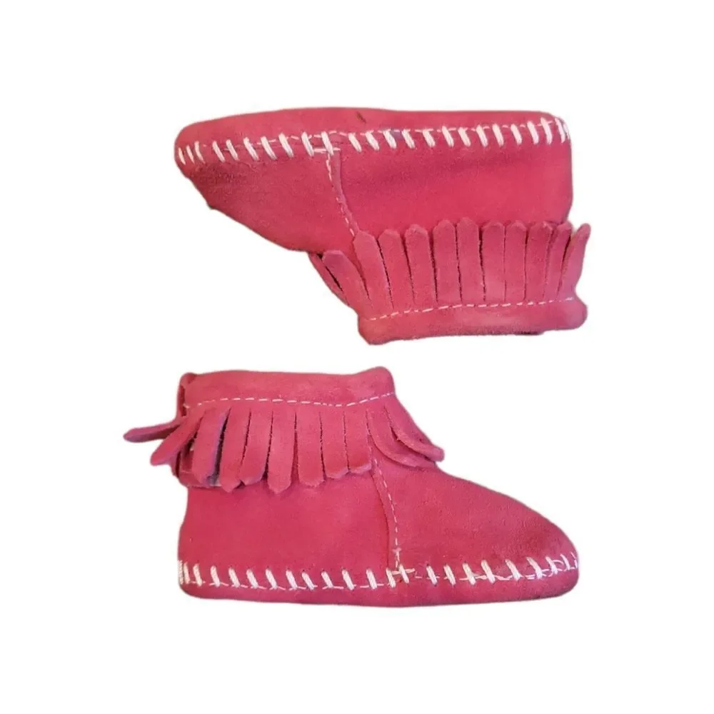Minnetonka Fringe Moccasins Back Flap Bootie Hot Pink 1